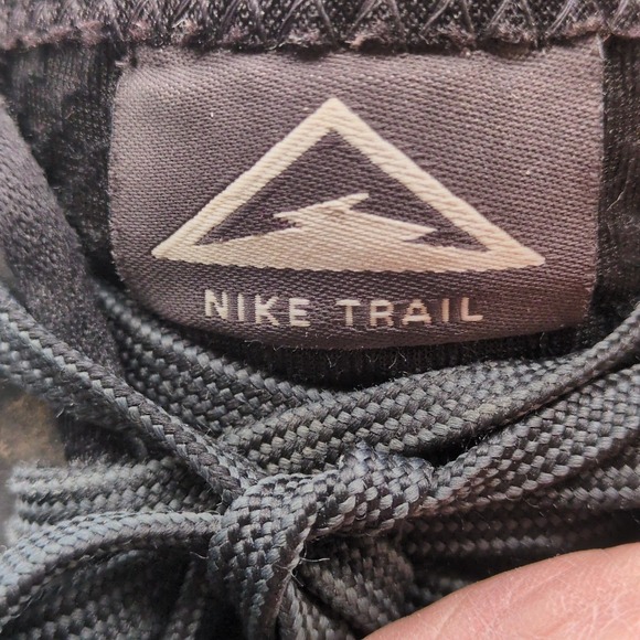 Nike Shoes Womens Juniper Trail Black 8 Running Sneakers CW3809-001 - Picture 10 of 12